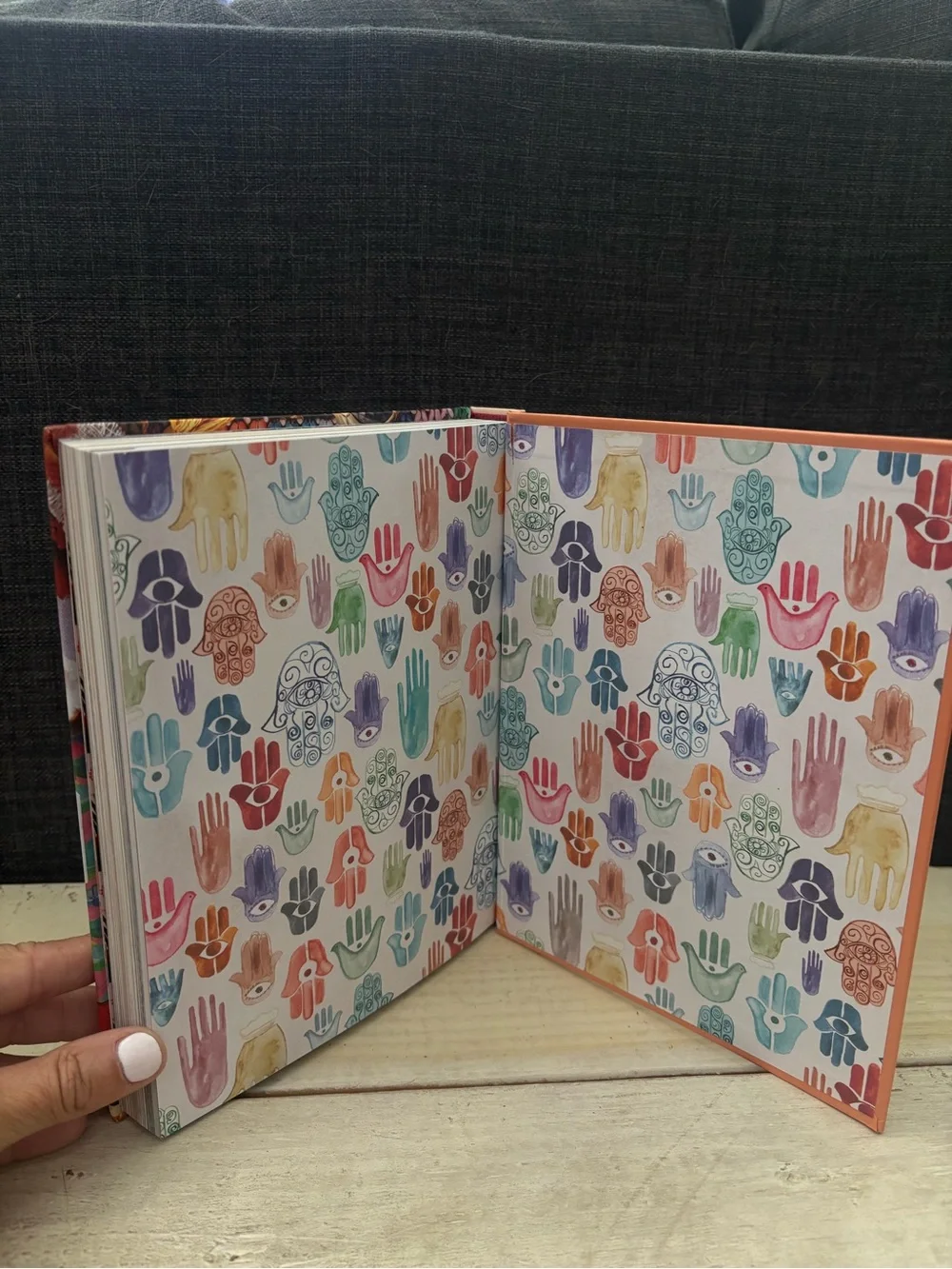 The New Bohemians Handbook Come Home to Good Vibes by Justina Blakeney Hardback